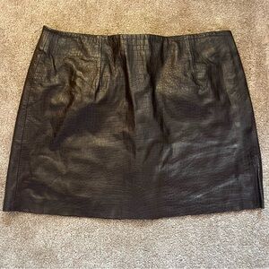 Vintage Express Leather Mini Skirt Moc Croc Size 13/14